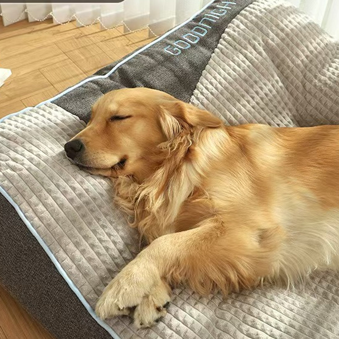 Warm winter dog bed and sofa mat – view 5